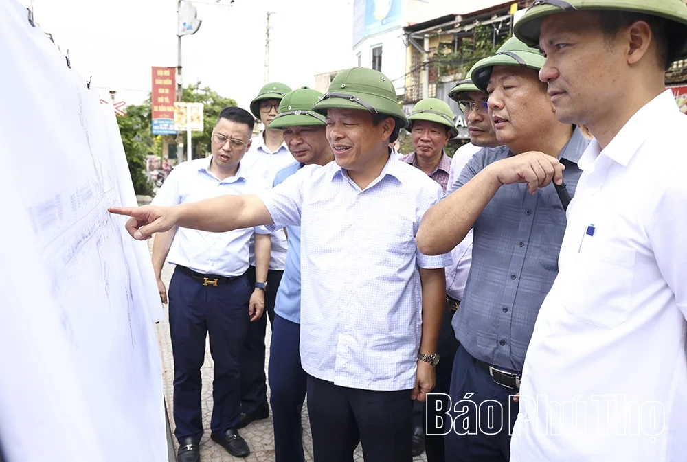 Kiểm tra tiến độ giải phóng mặt bằng Dự án đường sắt Lào Cai - Hà Nội - Hải Phòng