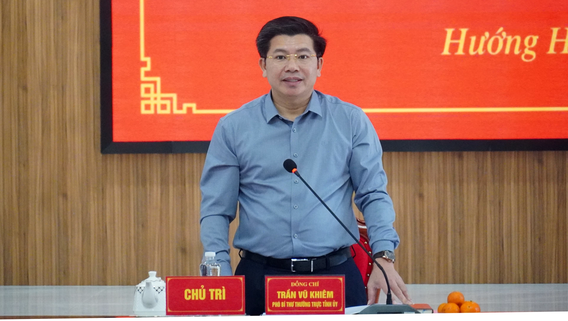 Đồng chí Trần Vũ Khiêm, Phó Bí thư Thường trực Tỉnh ủy phát biểu tại buổi làm việc - Ảnh: N.M