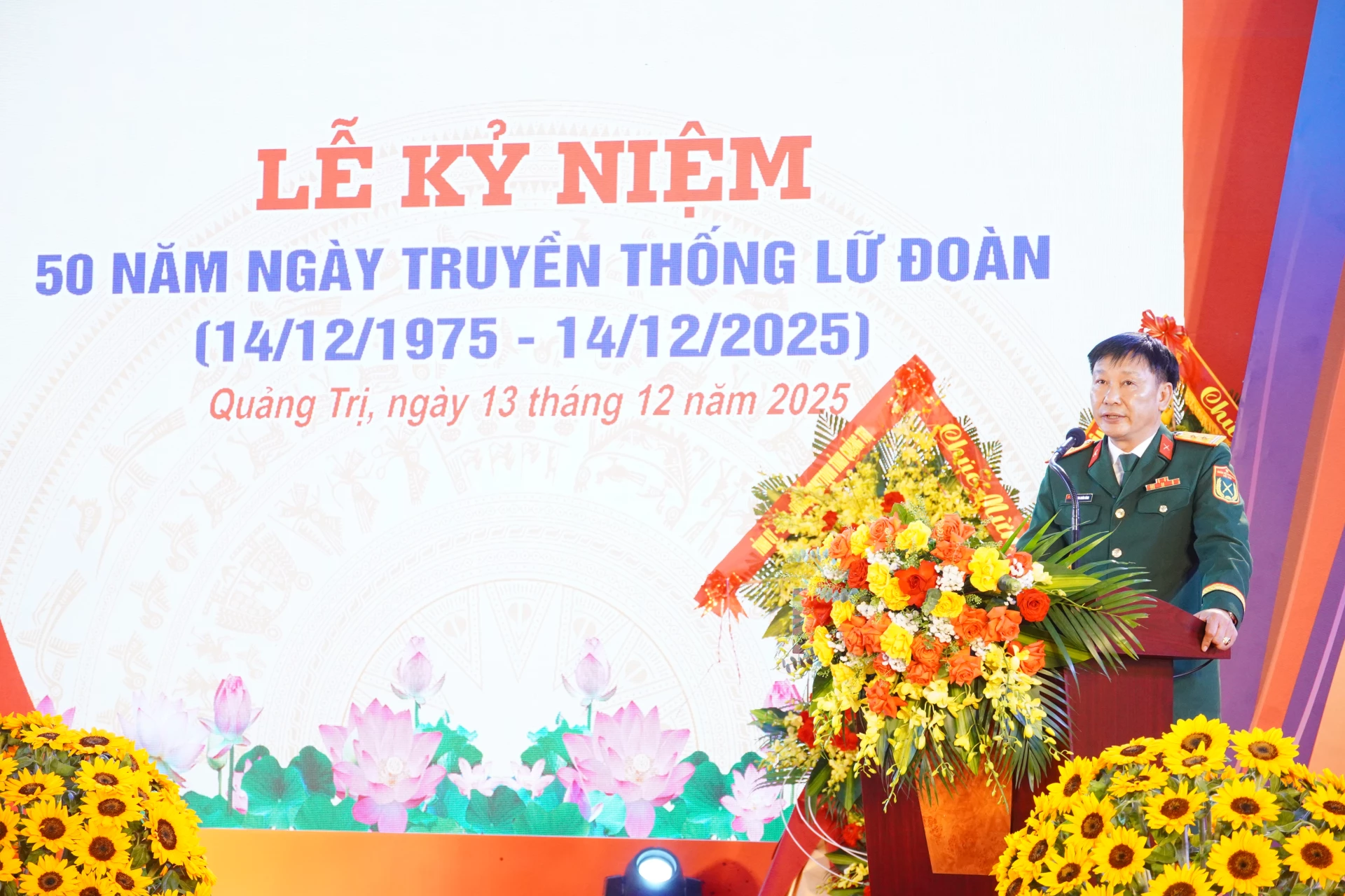 Trung tá Trương Xuân Bình, Lữ đoàn trưởng 384 đọc diễn văn tại buổi lễ- Ảnh Tạ Hưng