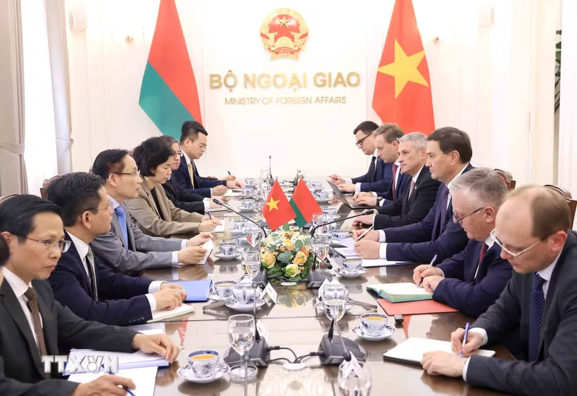 ttxvn,bo,truong,ngoai,giao,belarus,tham,chinh,thuc,viet,nam,9116968,1,jpg,21303628.png
