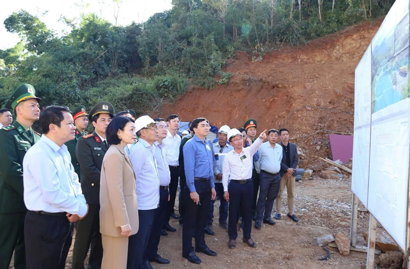 Khơi th&ocirc;ng nguồn lực - Vững bước ph&aacute;t triển bền vững trong năm mới 2026