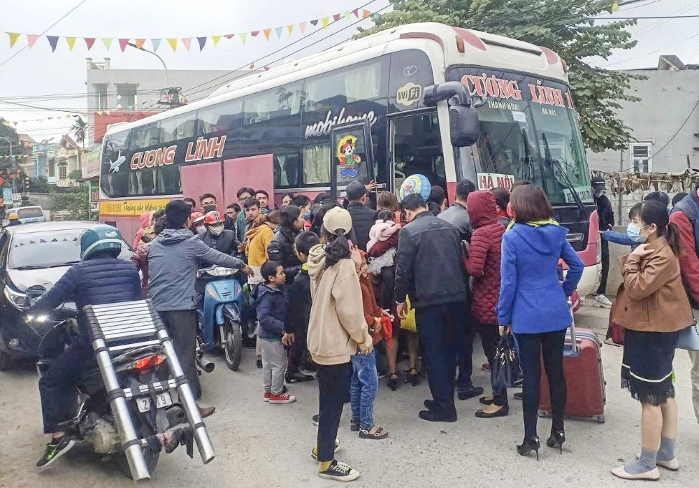 Bảo đảm nhu cầu đi lại của người d&acirc;n trong kỳ nghỉ Tết dương lịch 2026