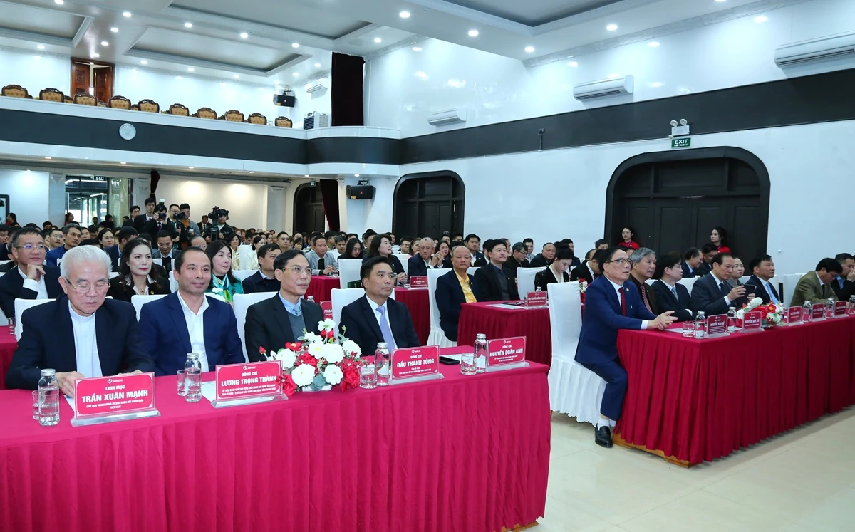 Tổng Công ty Cổ phần Hợp Lực khai trương hệ thống thiết bị công nghệ cao và quản trị thông minh