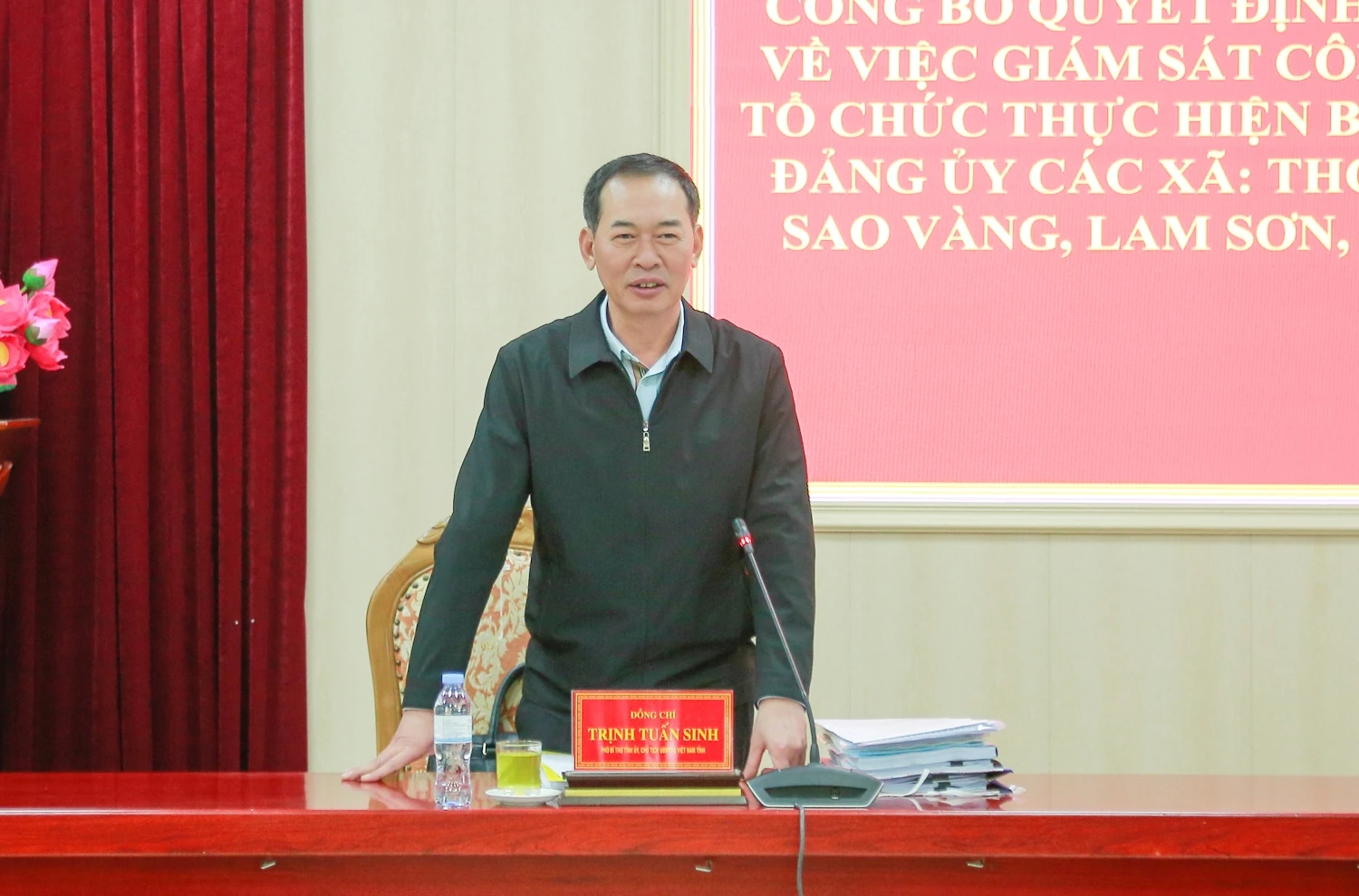 Ph&oacute; B&iacute; thư Tỉnh ủy, Chủ tịch Ủy ban MTTQ tỉnh Trịnh Tuấn Sinh gi&aacute;m s&aacute;t c&ocirc;ng t&aacute;c chuẩn bị bầu cử ĐBQH v&agrave; đại biểu HĐND