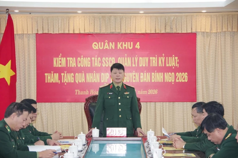 Quân khu 4 kiểm tra công tác sẵn sàng chiến đấu, chúc Tết tại Ban Chỉ huy BĐBP tỉnh