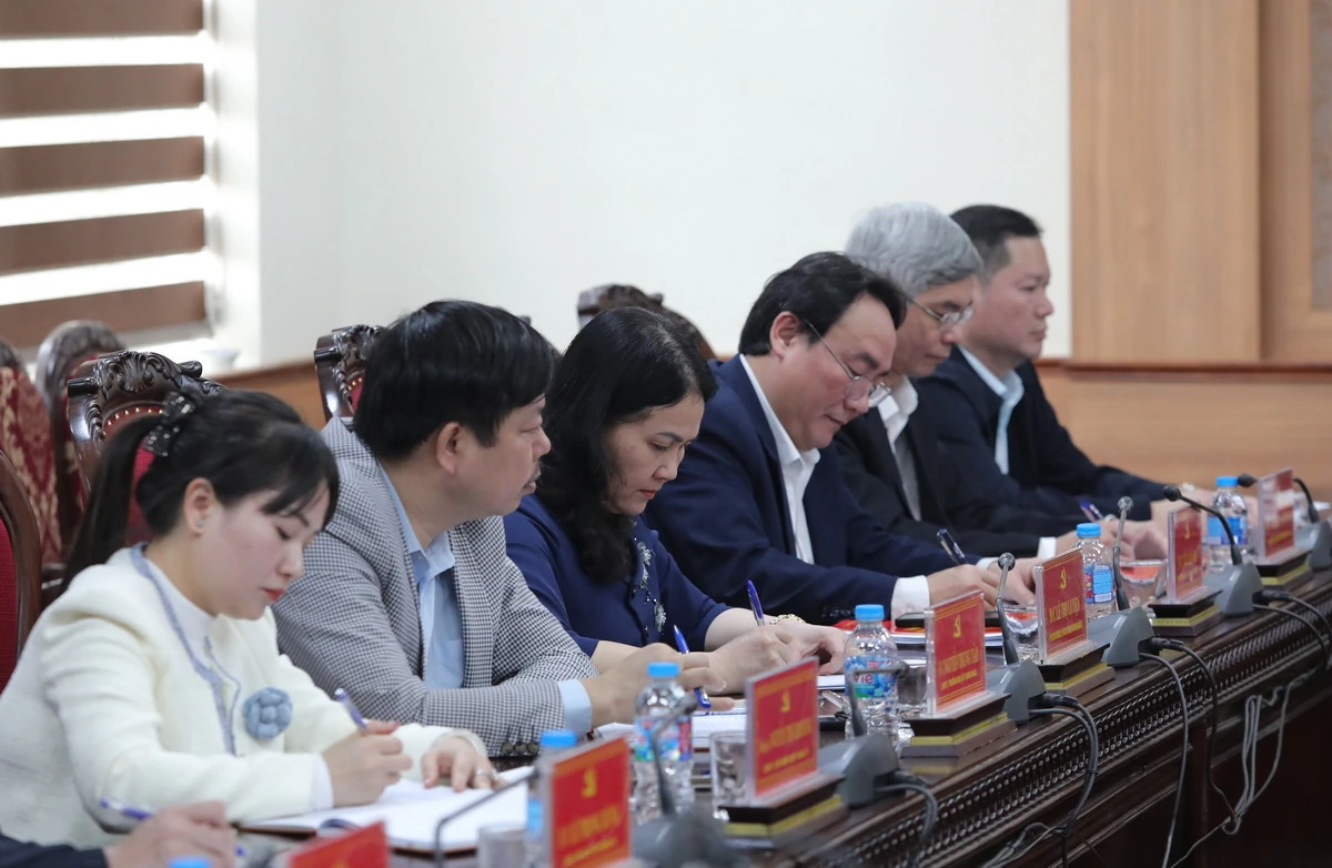 X&atilde; Triệu Sơn phải chuyển mạnh từ tư duy quản l&yacute; sang tư duy ph&aacute;t triển, lấy hiệu quả phục vụ Nh&acirc;n d&acirc;n l&agrave;m thước đo đ&aacute;nh gi&aacute; c&aacute;n bộ