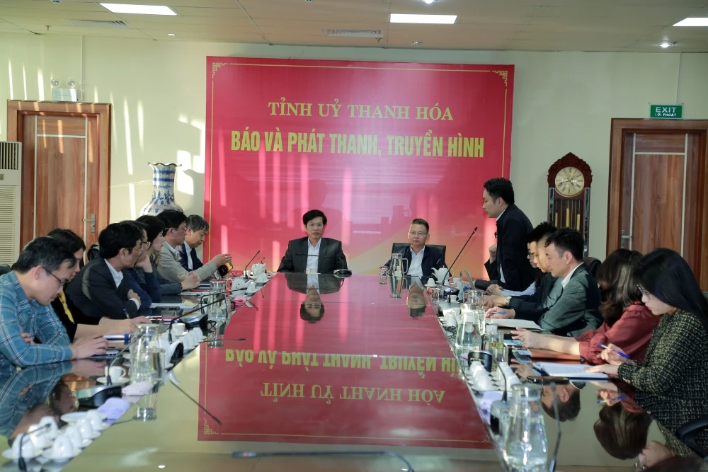 VTV8 tăng cường phối hợp với B&aacute;o v&agrave; Ph&aacute;t thanh, truyền h&igrave;nh Thanh H&oacute;a trong c&ocirc;ng t&aacute;c tuy&ecirc;n truyền