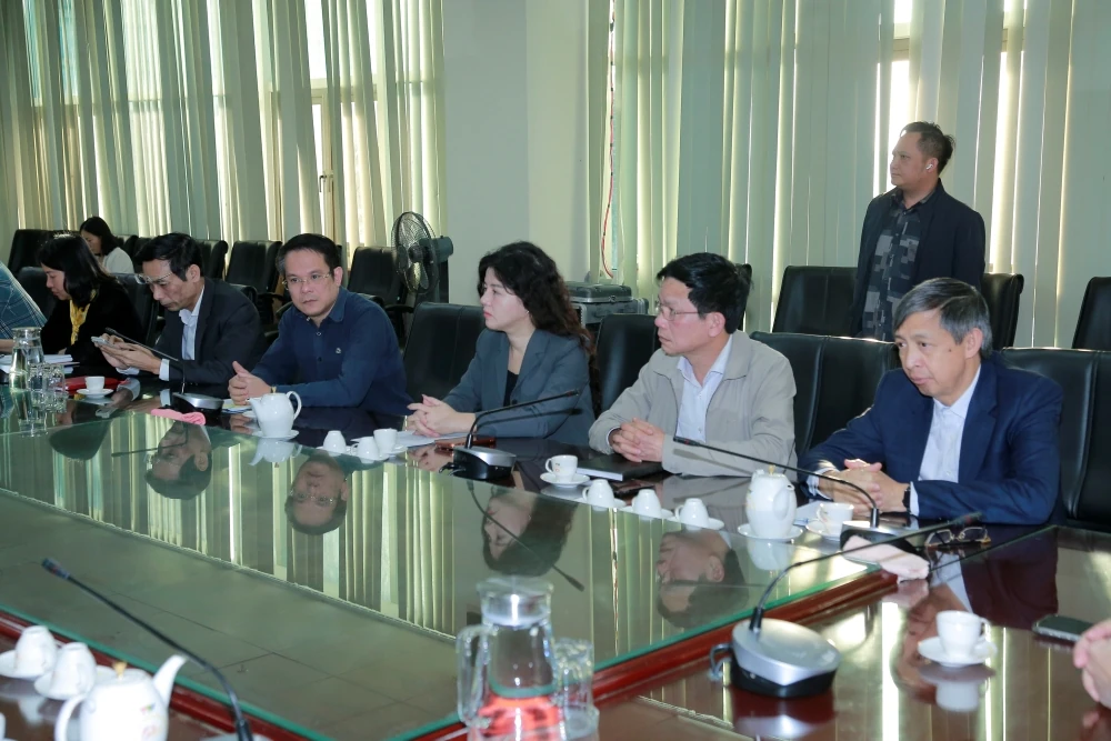 VTV8 tăng cường phối hợp với B&aacute;o v&agrave; Ph&aacute;t thanh, truyền h&igrave;nh Thanh H&oacute;a trong c&ocirc;ng t&aacute;c tuy&ecirc;n truyền