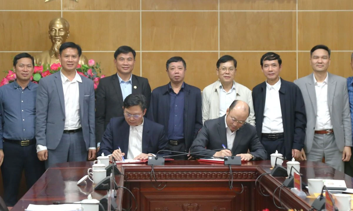 Tăng cường hợp t&aacute;c giữa tỉnh Thanh H&oacute;a v&agrave; Trường Đại học L&acirc;m nghiệp