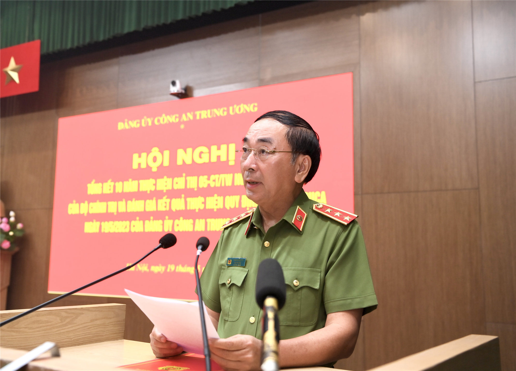 Thứ trưởng Trần Quốc Tỏ phát biểu khai mạc Hội nghị.