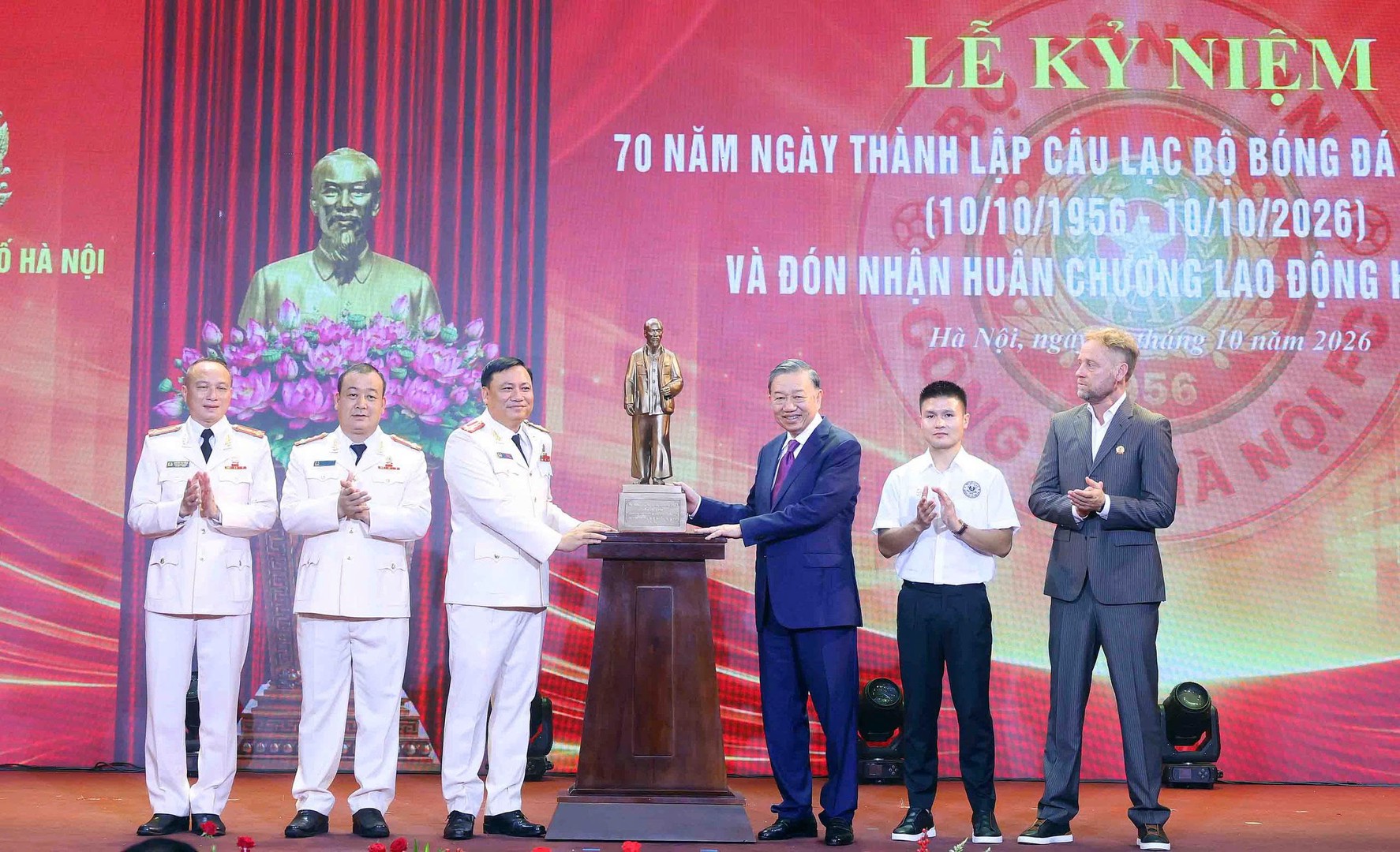 tuong.JPG