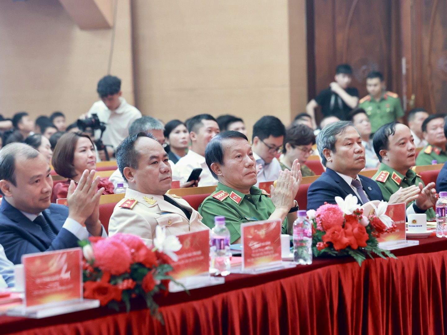 dc2e31a9-3fdc-42be-9030-bfa47215f547.JPG