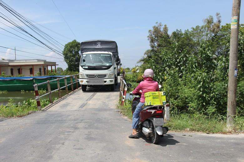 Cận cảnh những cây cầu yếu trên tỉnh lộ 817 ở Tây Ninh sắp được đầu tư mới- Ảnh 3.