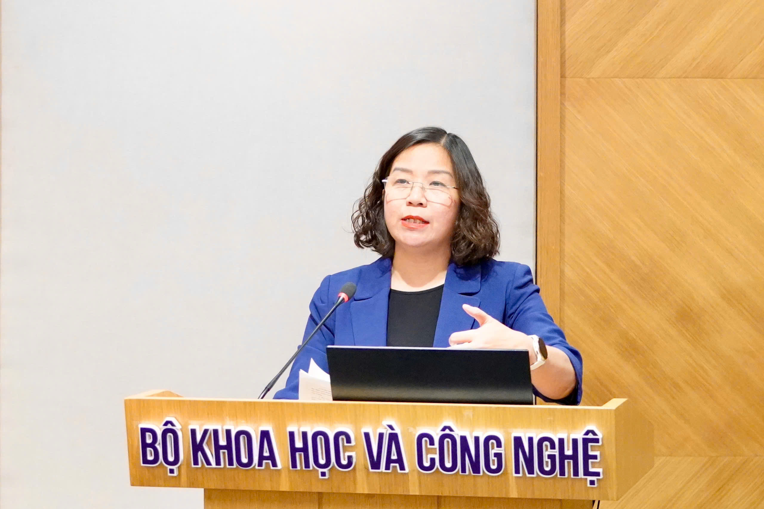 Đảng ủy Bộ KH&CN: Khoa học, công nghệ trở thành trụ cột trung tâm của mô hình phát triển quốc gia- Ảnh 4. Đảng ủy Bộ KH&CN: Khoa học, công nghệ trở thành trụ cột trung tâm của mô hình phát triển quốc gia- Ảnh 4.