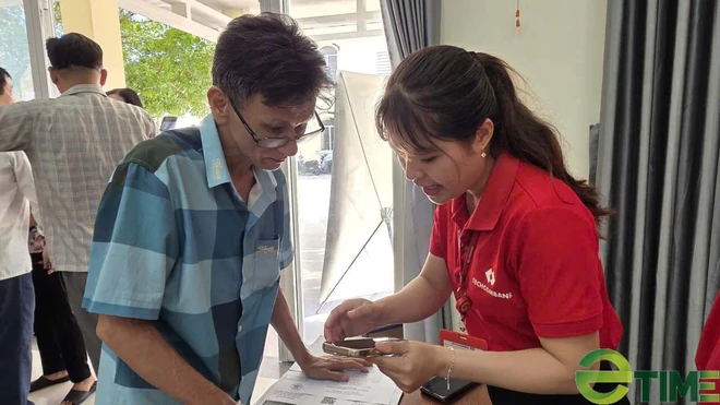 Đà Nẵng “đi từng ngõ, gõ từng nhà” đưa hộ kinh doanh chuyển đổi số- Ảnh 5.