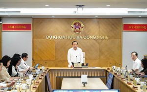 Đảng ủy Bộ KH&CN: Quán triệt nghị quyết gắn với nhiệm vụ cụ thể, đề cao trách nhiệm người đứng đầu - Ảnh 11.
