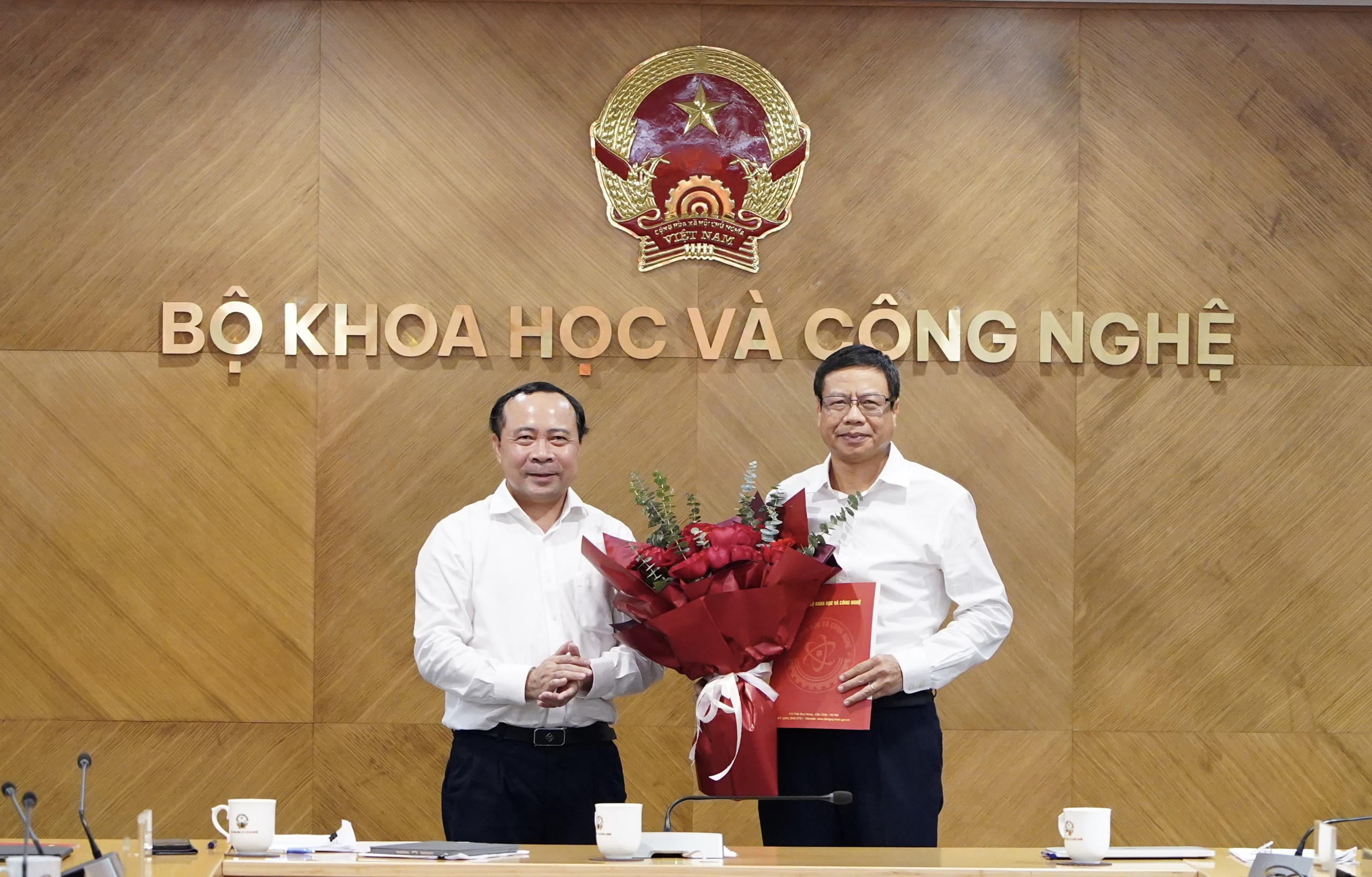 Đảng ủy Bộ KH&CN: Quán triệt nghị quyết gắn với nhiệm vụ cụ thể, đề cao trách nhiệm người đứng đầu - Ảnh 8.