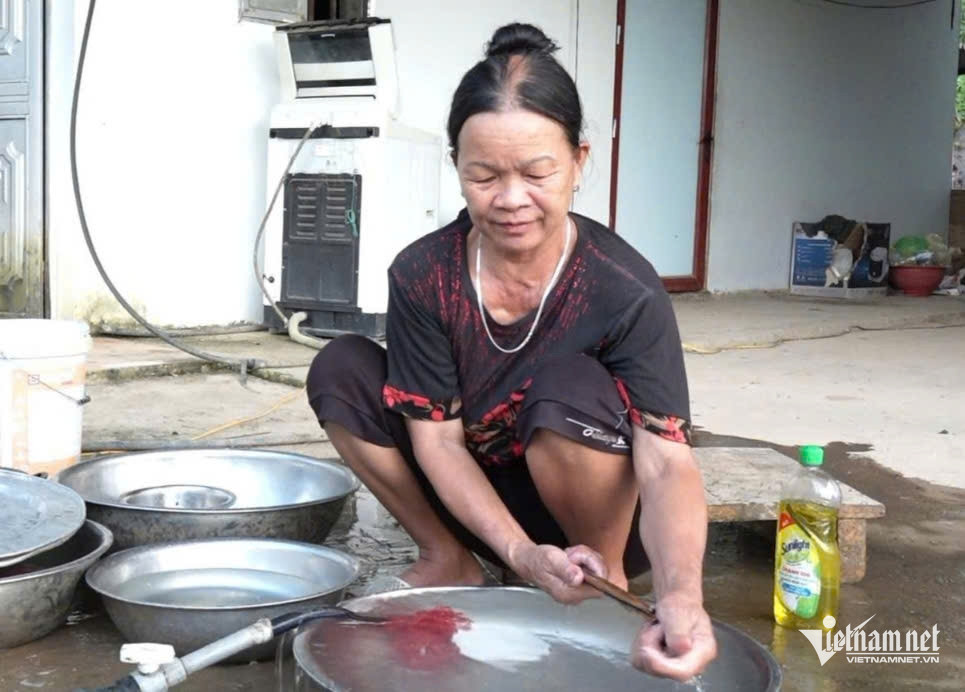 W-Người dân vùng cao từng bước chuyển sang sử dụng nước sạch phục vụ sinh hoạt hằng ngày.jpg